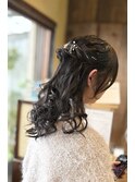 大人可愛いハーフアップ
