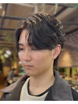 バーシャミ 博多(Baciami) 大人の色気ヘアー！フェザーパーマ