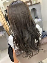アールモンドヘア新世界 オリーブカラー