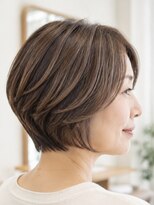 アズールサン 草加西口店(azule-sun) 40代50代☆白髪ぼかしハイライト/大人ショートボブ/草加