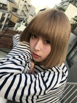 ジーナ(XENA) ミニボブ ハイトーン