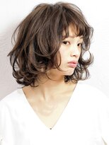 ヴォロンテ(volonte)&nbsp;エアリーミディ/外ハネボブ/ダークアッシュ/大きめカール/20代