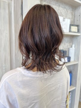 キャアリー(Caary) 福山市美容室Caary トレンド抜け感ウルフ×ボルドーカラー