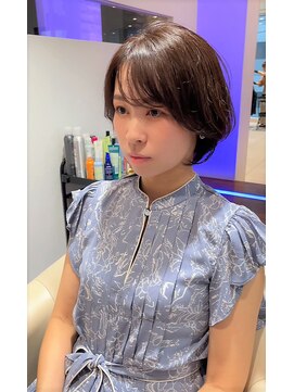 ビーハイブ 一番町店 アヴェダ(BEHIVE) 大人ショートボブ×マロンブラウン艶カラー