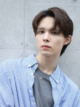 アイヴィ 表参道(IVY) おしゃれベージュナチュラルショートセンターパート