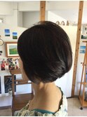 ショートボブ