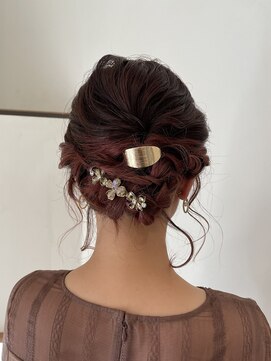 ロカ(Roca) お呼ばれアレンジ