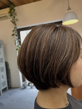マム 金沢(Mum) 30代40代50代脱白髪染めグレイヘア白髪ぼかしハイライト