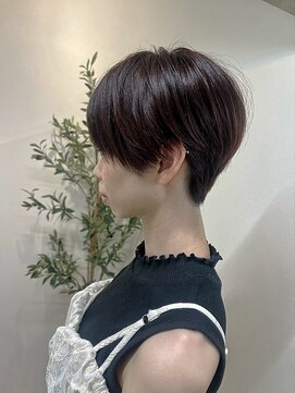 ユニ 江坂(Uni.) 刈り上げショート マッシュショート メンズライク
