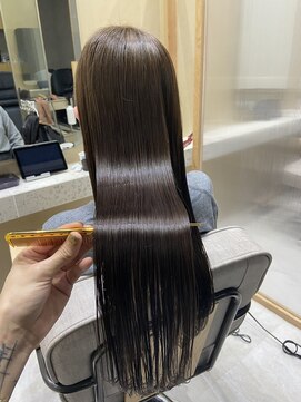 ジーナ サンシャイン通り池袋(Zina) 艶髪 髪質改善 TOKIO トリートメント zina タナカユウタ