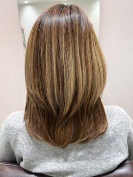 タヤ シァル鶴見店(TAYA) ミディアムレイヤー