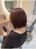 ブリーチなし ピンクレッドカラー ミニボブ 暖色系