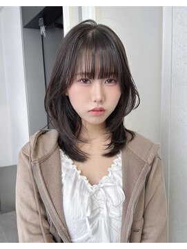 ユーフォリア 渋谷グランデ(Euphoria SHIBUYA GRANDE) ミディアムレイヤー レイヤーカット 顔まわりカット