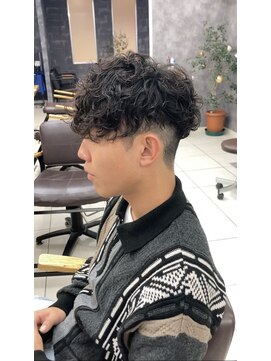 アロー 船橋店(AROH) men’s/MEN’S/メンズカット/スペインカール/船橋/大神宮下