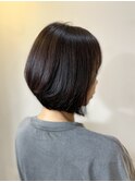 大人前下がりボブ