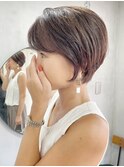 赤みブラウンの大人ショートボブ【Ruufus】