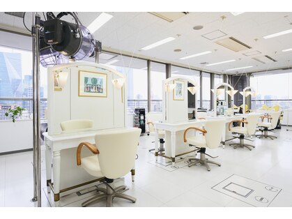 ハリウッドビューティサロン ハリウッドプラザ店の写真