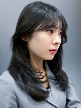 ブロック 志木店(BLOC)の写真/【カット¥4400/カット+カラー+TR¥9350】ハイクオリティをいつもプチプラで♪美フォルムカットで小顔効果◎