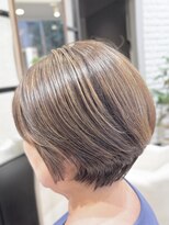 シュヴー 築地(CHEVEUX)&nbsp;明るい白髪染め/白髪ぼかし/丸みショート/40代/50代/60代/