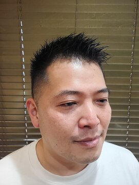 ネオバーバースタイルパラディソ(NeoBarberStylePARADISO) メンズベリーショートフェード
