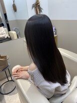 シュヴーブリヤン(cheveux brillants)&nbsp;「再現性100%の艶髪」くせ・うねり・広がり、黒髪ストレート