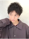 スーツ短髪ツーブロック束感モテる黒髪ソフトツイスト流行