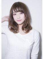 ソワリー 栄(THOiRY)&nbsp;小顔カットが得意なスタイリストby坂元