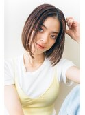 センターパートAラインボブ