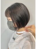 【前下がりショートボブ】