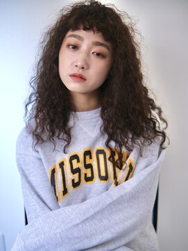 メゾンアミリ(Maison AmiLi) デザインカラー/オリーブベージュ/ウエットヘア【千葉/パーマ】