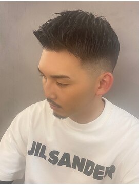 クオンヒール 淀屋橋店(QUON HEAL) スペインカール/スパイキーショート/フェザーパーマ/フェード