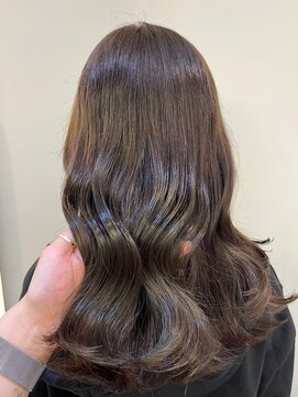 ジーナ 本八幡(Zina) 大人かわいい20代30代40代小顔ショコラベージュ　Zina本八幡