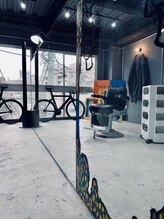 ベシドゥーズ(Besixdouze)