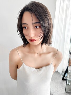 エインアンリー 表参道(AIN.ANLY.) 薄めバング長めバングフェイスレイヤー姫カットウルフパーマ