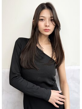 エニー 栄(Any) 韓国レイヤーで作るワンカール