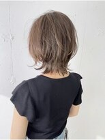 ダブルトーキョー シブヤ(W-TOKYO SHIBUYA)&nbsp;ハイライトグレージュ×ネオウルフボブウルフ　ウルフカット