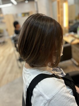 アグ ヘアー ナッツ 秦野店(Agu hair nuts) シークレットハイライト×イヤリングーカラー◎秦野