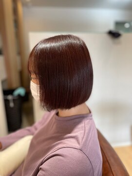 ハピエル ヘアークルー(HAPPYEL hair crew) 20代30代40代艶感ストレートボブリップラインレッド系ブラウン