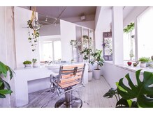 アシャ ヘアー ソリューション 神戸店(asha hair solution)の雰囲気（『心地よい空間♪』ゆったりと過ごしていただける半個室）