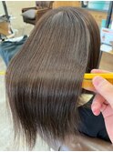大人かわいいエギョモリミルクティーブラウン ひし形シルエット