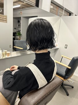 ヴォレ(voler) bob/パーマ/黒髪/切りっぱなし