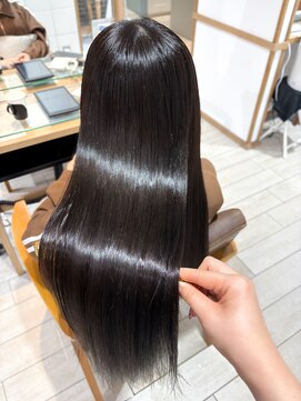 プラグ バイ ネオリーブ(plug by neolive) チェリーブラウン×髪質改善[髪質改善/縮毛矯正/韓国]A