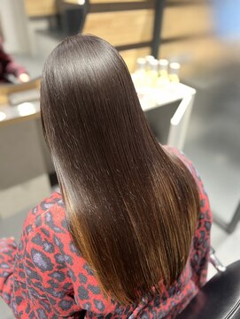 アロア 登戸店(Aloa) Aloa 登戸 ミディアムレイヤー×ケア縮毛矯正