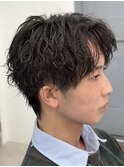 波巻きツイストスパイラルパーマ　センターパート　鹿児島メンズ
