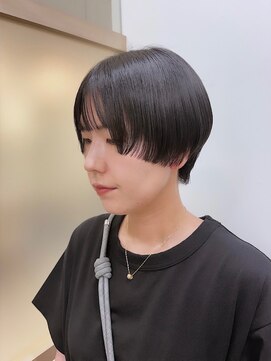 トッカ ヘアアンドトリートメント 大宮店(tocca) 切りっぱなし × マッシュショート