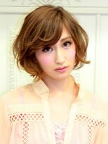 グランドライン(GRAND LINE)&nbsp;グレージュカラースゥィーティーショートボブ　大人ヘルシー