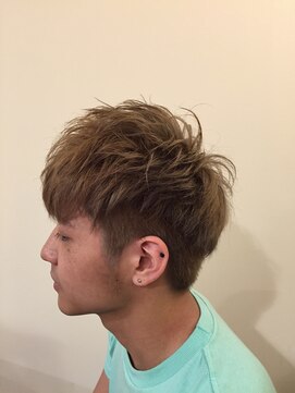 オニオンヘアー(onion hair) プラチナアッシュショート