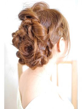 セシル 高津店(SECIL) ねじねじ作ったアレンジ