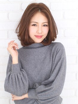 アリア ヘアー(aria Hair)の写真/骨格、クセを見極める☆簡単/時短で再現できる圧巻のカットに定評あり♪360度どこから見ても美しいStyleに