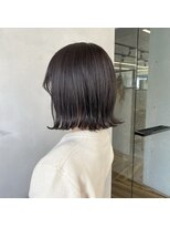 リジー(Litzy) 艶々グレージュカラー